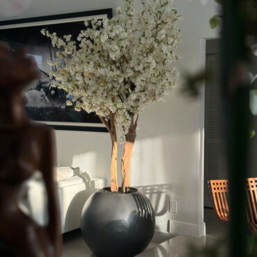 Globo Fosco Gun Metal com Árvore de Cerejeira Personalizada